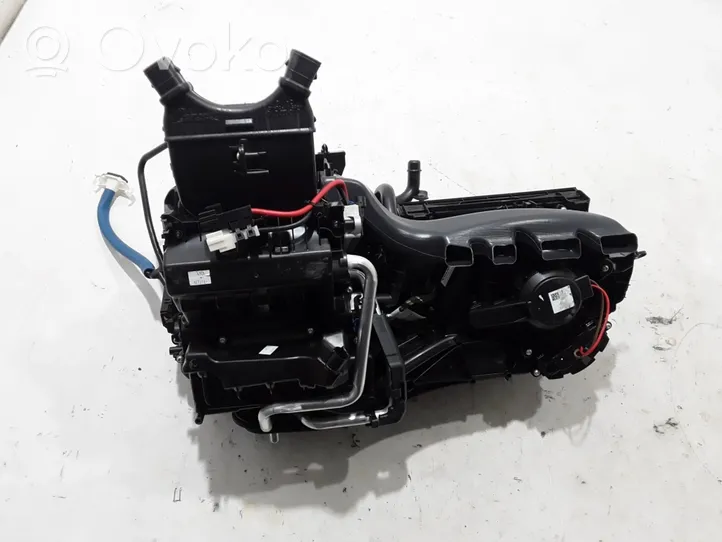 Volvo XC40 Scatola climatizzatore riscaldamento abitacolo assemblata 32130491