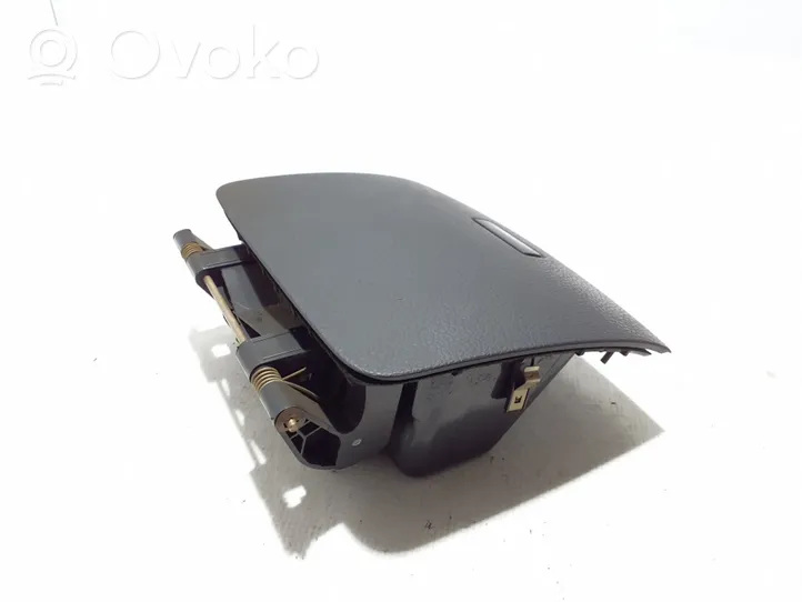 Volkswagen Touareg II Glove box 7P6857922