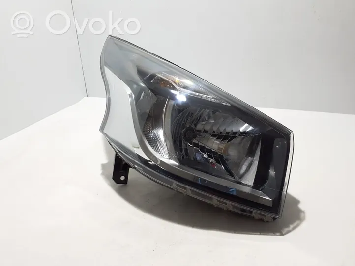 Renault Trafic III (X82) Faro/fanale 260109868R