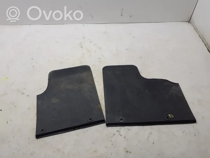 Renault Trafic III (X82) Car floor mat set 8201409823