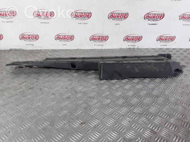 Toyota Prius (XW20) Rivestimento del cassone pick-up 5816747010