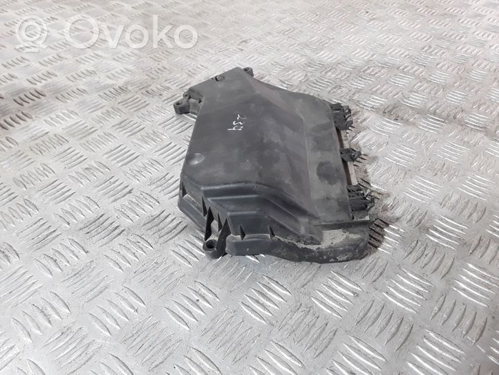 Audi A4 S4 B8 8K Coperchio scatola dei fusibili 8K1907613B