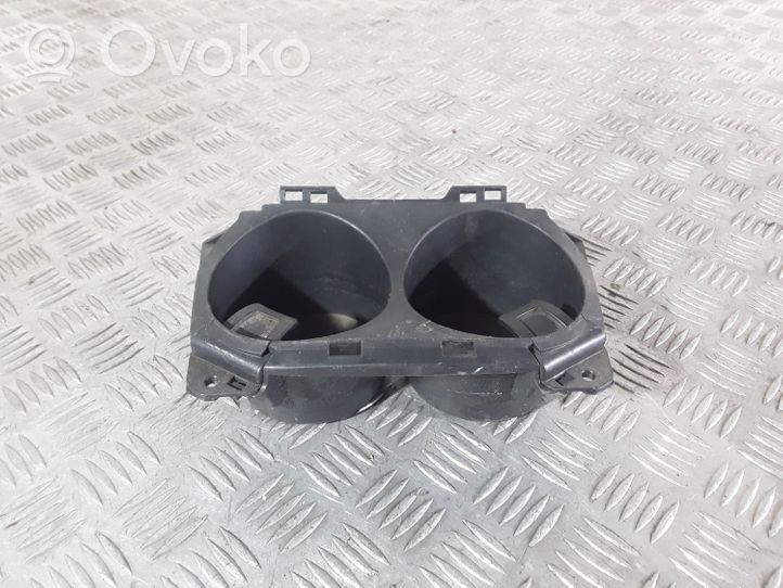 Toyota RAV 4 (XA30) Przedni uchwyt na kubek tunelu środkowego 5562542020