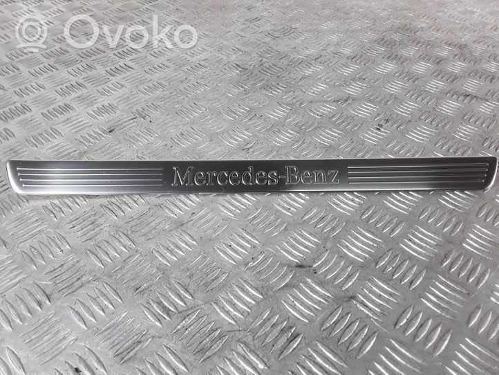 Mercedes-Benz S W222 Copertura del rivestimento del sottoporta anteriore A2226807835