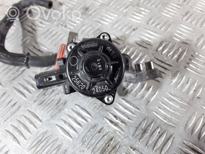 Toyota RAV 4 (XA50) Thermostat 2562024050