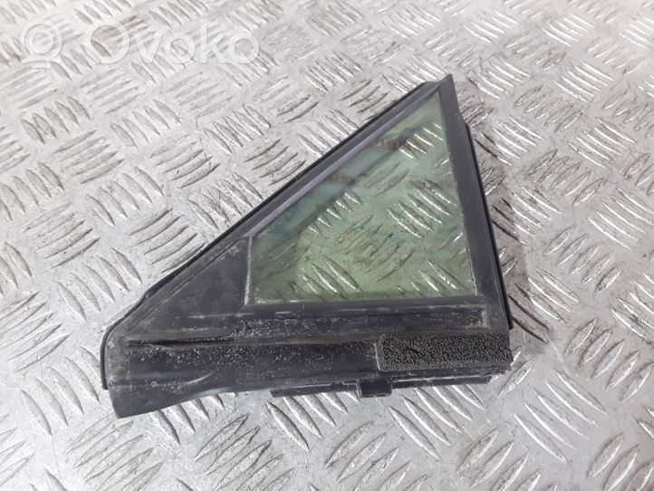 Toyota RAV 4 (XA50) Front door vent window glass four-door E643R00034