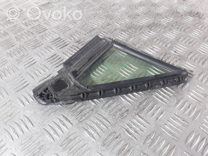 Toyota RAV 4 (XA50) Front door vent window glass four-door E643R00034