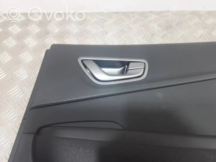 Hyundai Kona I Apmušimas galinių durų (obšifke) 83361J9000