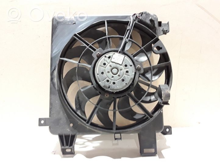 Opel Zafira B Elektrisks radiatoru ventilators 13171426