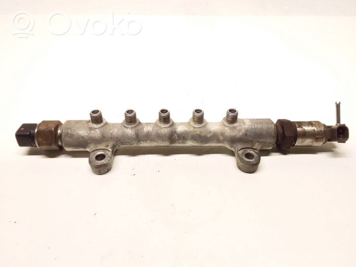 Toyota Avensis T250 Regolatore di pressione del carburante 062103H01564