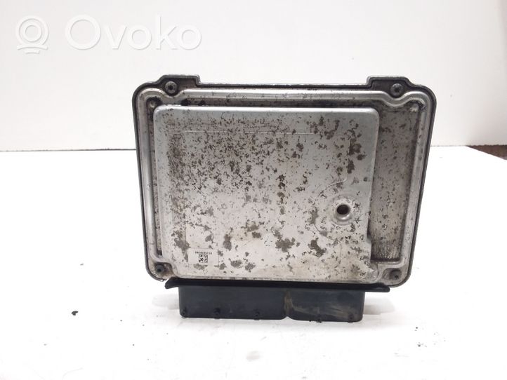 Volkswagen Tiguan Dzinēja vadības bloks 03C906027BL