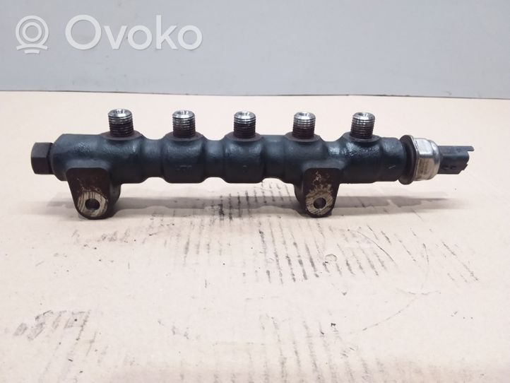 Volvo V50 Regulator ciśnienia paliwa 9654592680