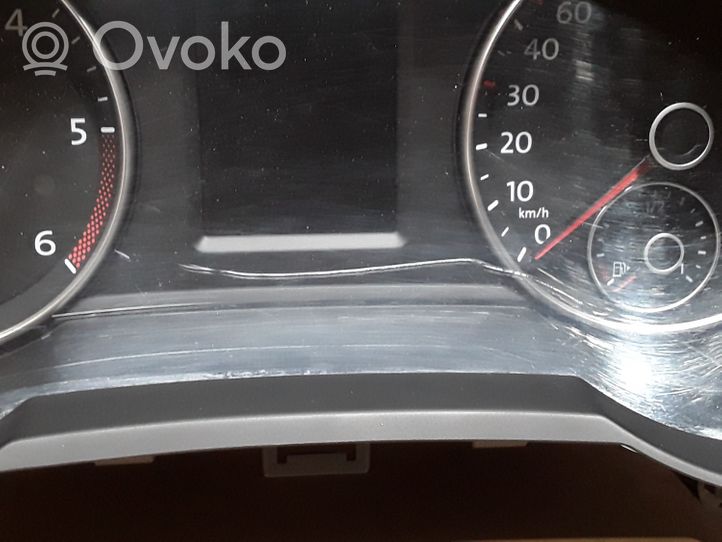 Volkswagen Sharan Speedometer (instrument cluster) 7N0920870J