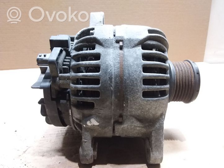 Renault Kangoo II Generatore/alternatore 8200660034A