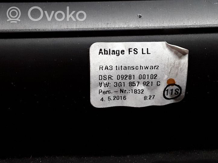 Volkswagen PASSAT B8 Dashboard storage box/compartment 3G1857921C