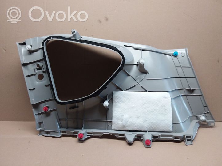 Toyota RAV 4 (XA40) D-pilarin verhoilu (yläosa) 6248042131
