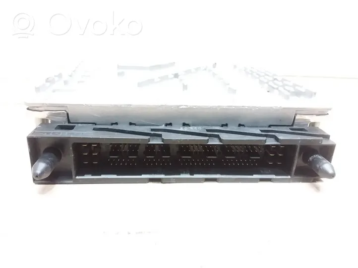 Volvo XC90 Calculateur moteur ECU 30637733A