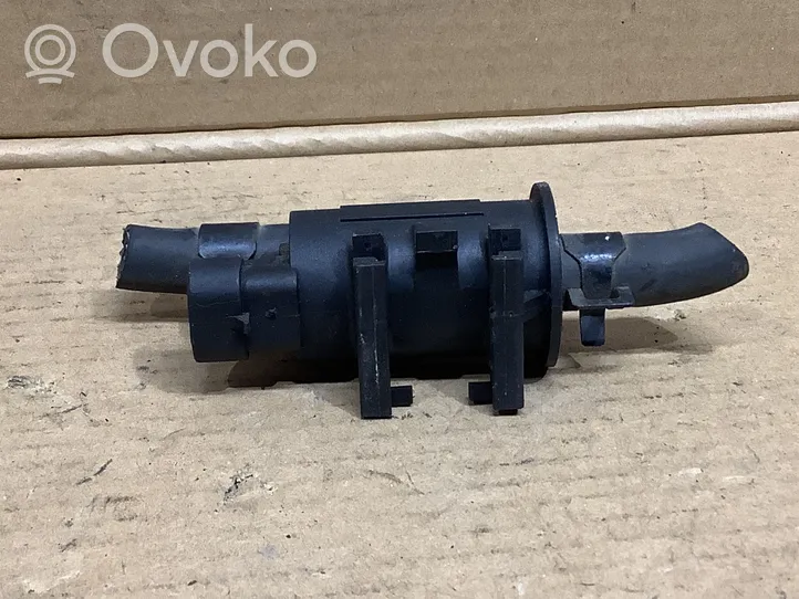 Hyundai Sonata Vacuum valve 2891025100