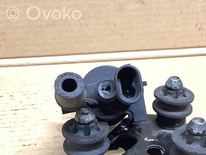 Hyundai Sonata Vacuum valve 2891025100