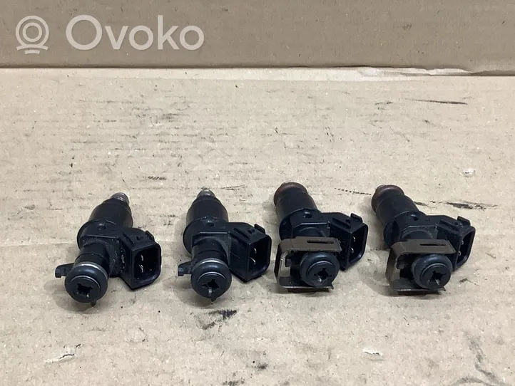 Honda CR-V Fuel injectors set RL08