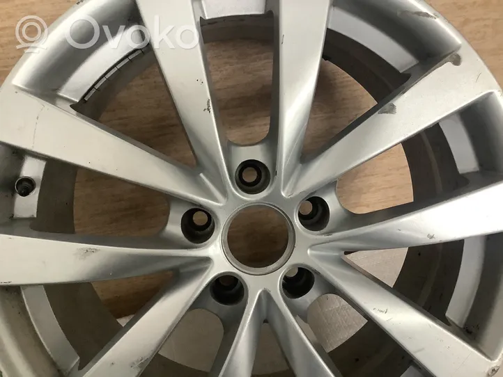 Volkswagen PASSAT B7 R18 alloy rim 