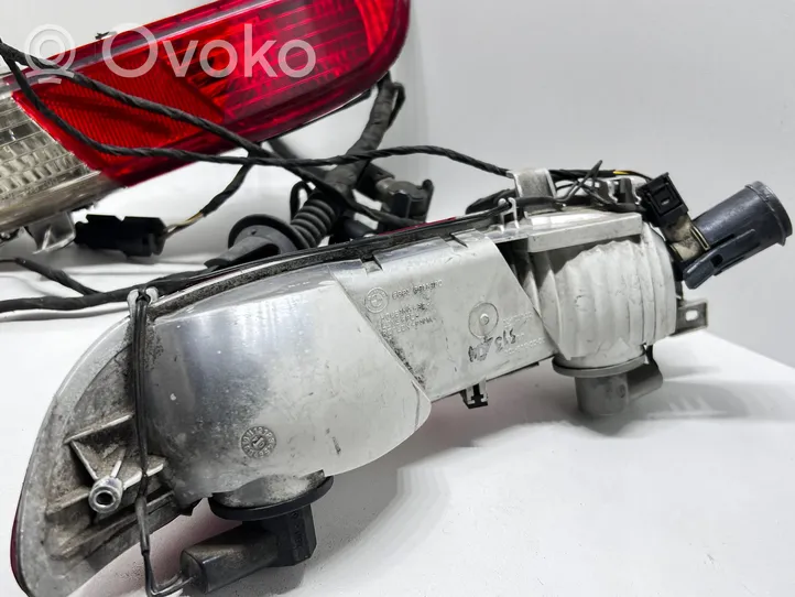 BMW 6 E63 E64 Lampa zderzaka tylnego 6911899