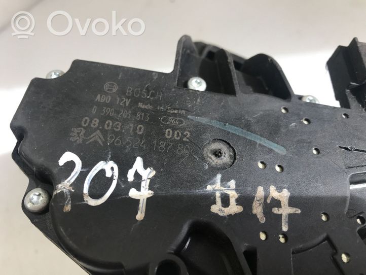 Peugeot 207 Motor del limpiaparabrisas trasero 0390201813