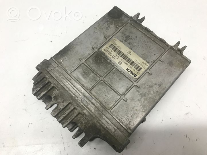 Renault Scenic I Calculateur moteur ECU 0281001809