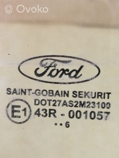 Ford Focus Основное стекло задних дверей 