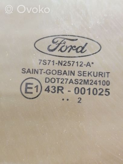 Ford Mondeo MK IV Vetro del finestrino della portiera posteriore 7S71N25712A