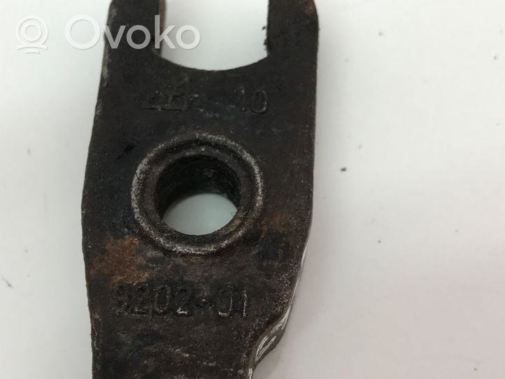 Peugeot 307 Fuel Injector clamp holder 920201