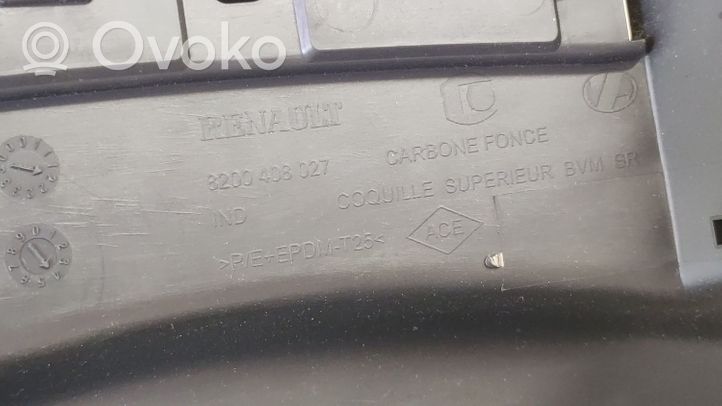 Renault Clio III Ohjauspyörän pylvään verhoilu 8200408027