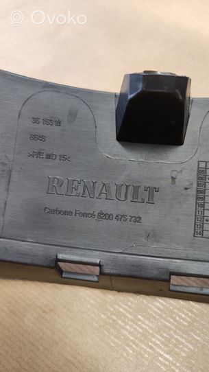 Renault Clio III Console centrale 8200475732