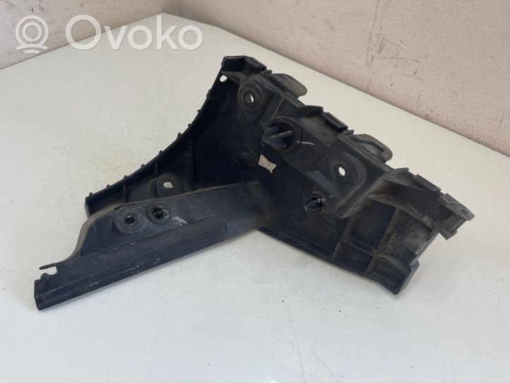 Renault Clio III Support de pare-chocs arrière 8200290037