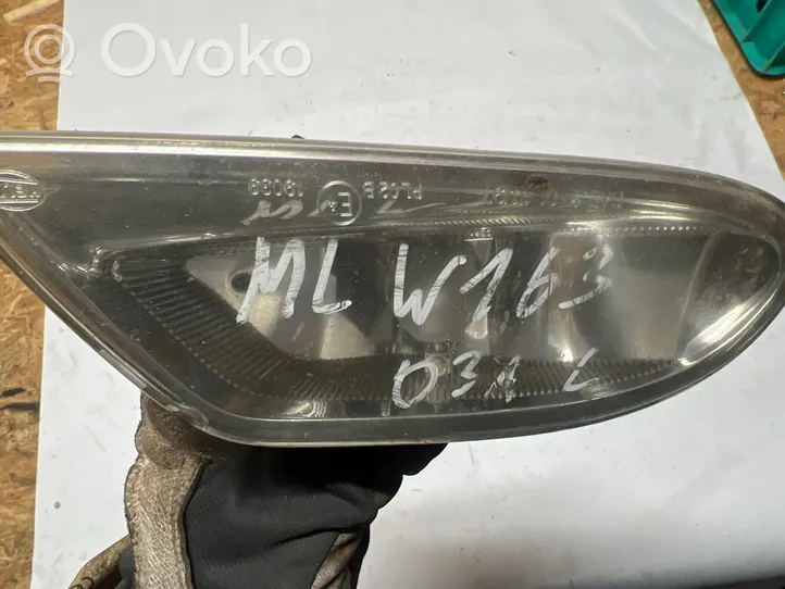 Mercedes-Benz ML W163 Światła przeciwmgielne / Komplet PL02B