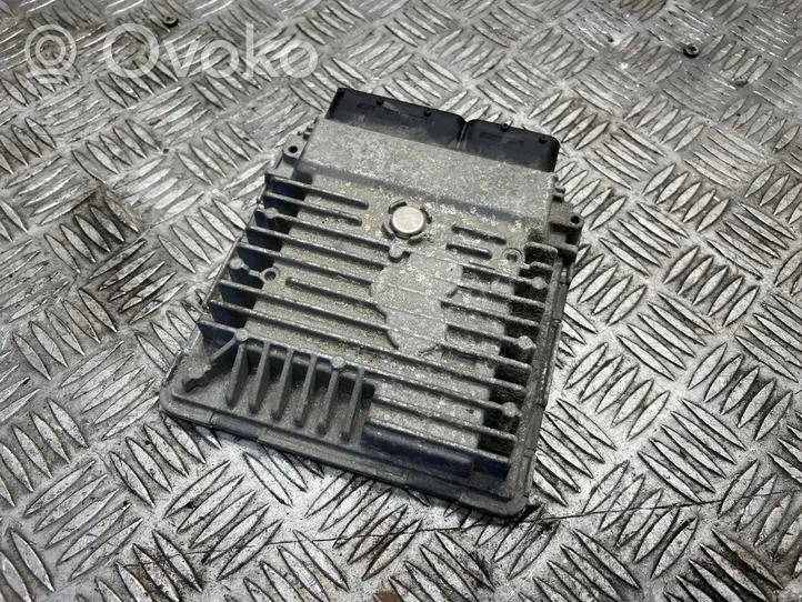 Skoda Octavia Mk2 (1Z) Sterownik / Moduł ECU 03L906023JH