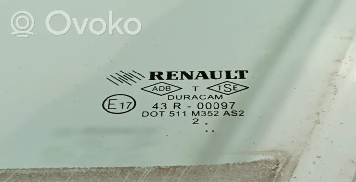 Renault Clio IV Etuoven ikkunalasi, neliovinen malli 