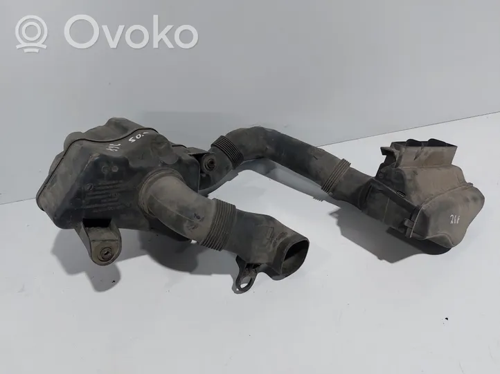 Skoda Octavia Mk2 (1Z) Risuonatore di aspirazione 1K0129622D