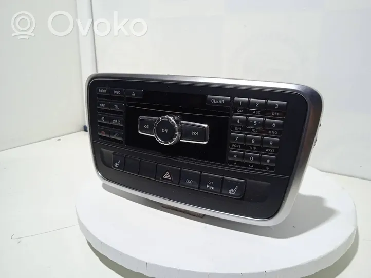 Mercedes-Benz A W176 Radio/CD/DVD/GPS-pääyksikkö A2469006710