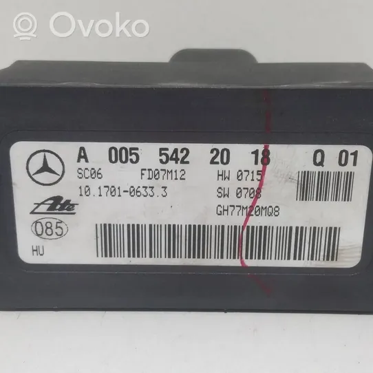 Mercedes-Benz ML W164 Boîtier de commande ASC / interrupteurs A0055422018