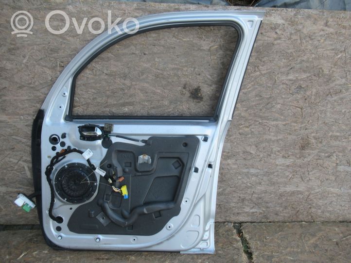 Citroen C3 Picasso Front door 