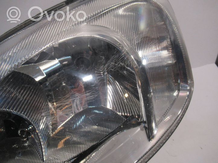 Opel Corsa C Lampa przednia 9196231