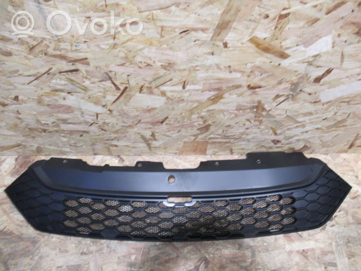 Iveco Daily 6th gen Grille calandre supérieure de pare-chocs avant 5801587018