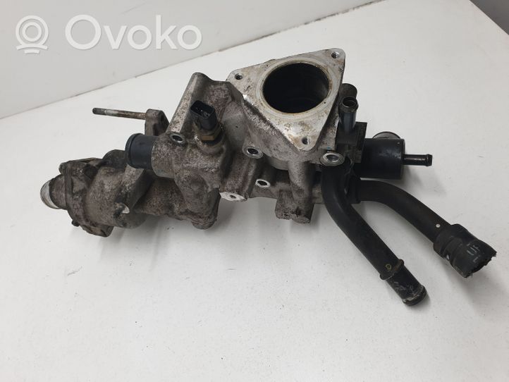 KIA Sorento Obudowa termostatu 