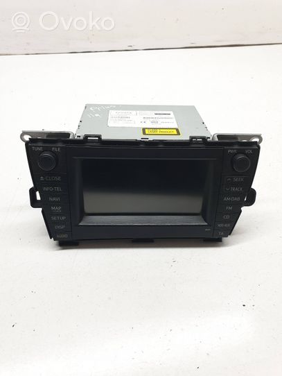 Toyota Prius (XW30) Radio/CD/DVD/GPS-pääyksikkö 8612047410