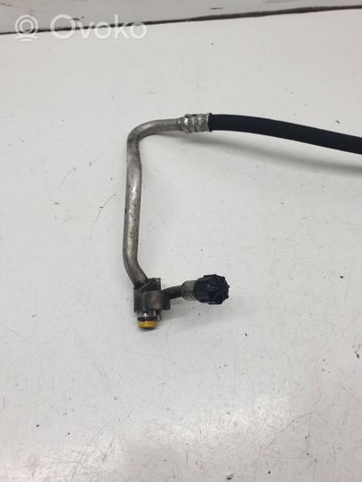 BMW 5 GT F07 Air conditioning (A/C) pipe/hose 9120004