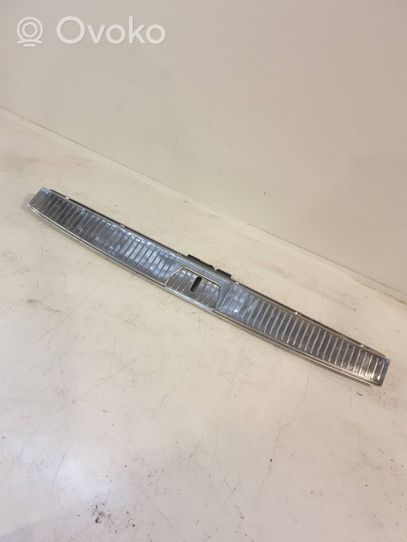 Mercedes-Benz E W211 Rivestimento di protezione sottoporta del bagagliaio/baule A2116900089