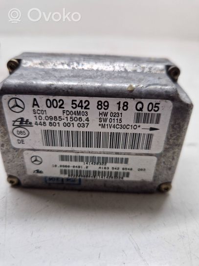 Mercedes-Benz ML W163 Датчик ESP (системы стабильности) (датчик продольного ускорения) A0025428918