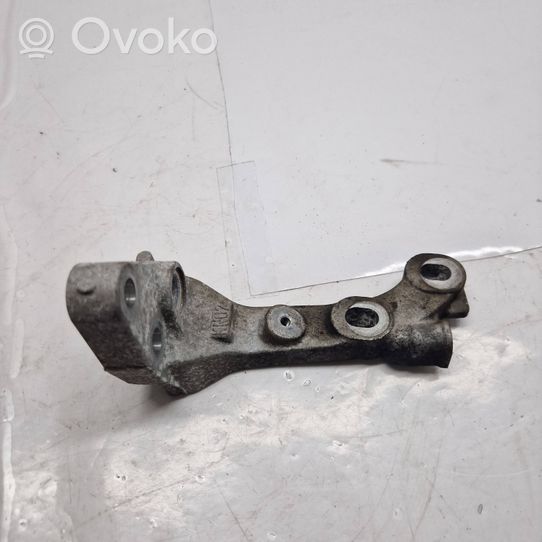 Mazda CX-5 Support de fixation de coffre/hayon KN02