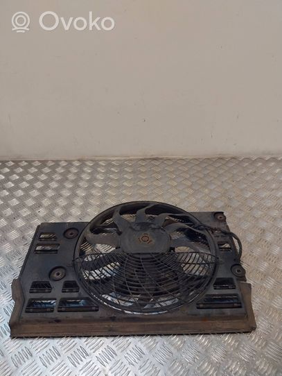 BMW 7 E38 Ventilador del aire acondicionado (A/C) (condensador) 